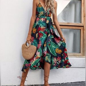 Women’s tropical print wrap dress size L
